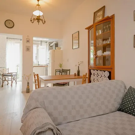 The Simple Place - Close To Slaveykov Square By Flat Mаnager Apartament *