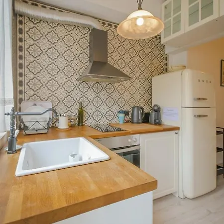 The Simple Place - Close To Slaveykov Square By Flat Mаnager Apartmán Sofie
