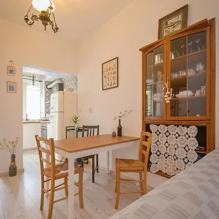 The Simple Place - Close To Slaveykov Square By Flat Mаnager * Sofie