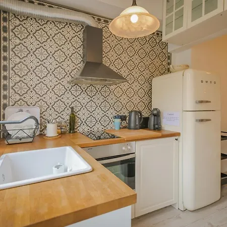 The Simple Place - Close To Slaveykov Square By Flat Mаnager Apartmán Sofie